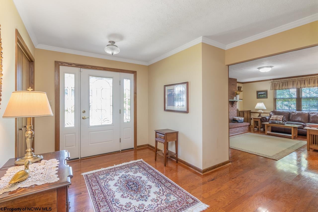 286 Ridgeway Drive Bridgeport, WV 26330 - Photo 2 of 24 Gallery Image 2
