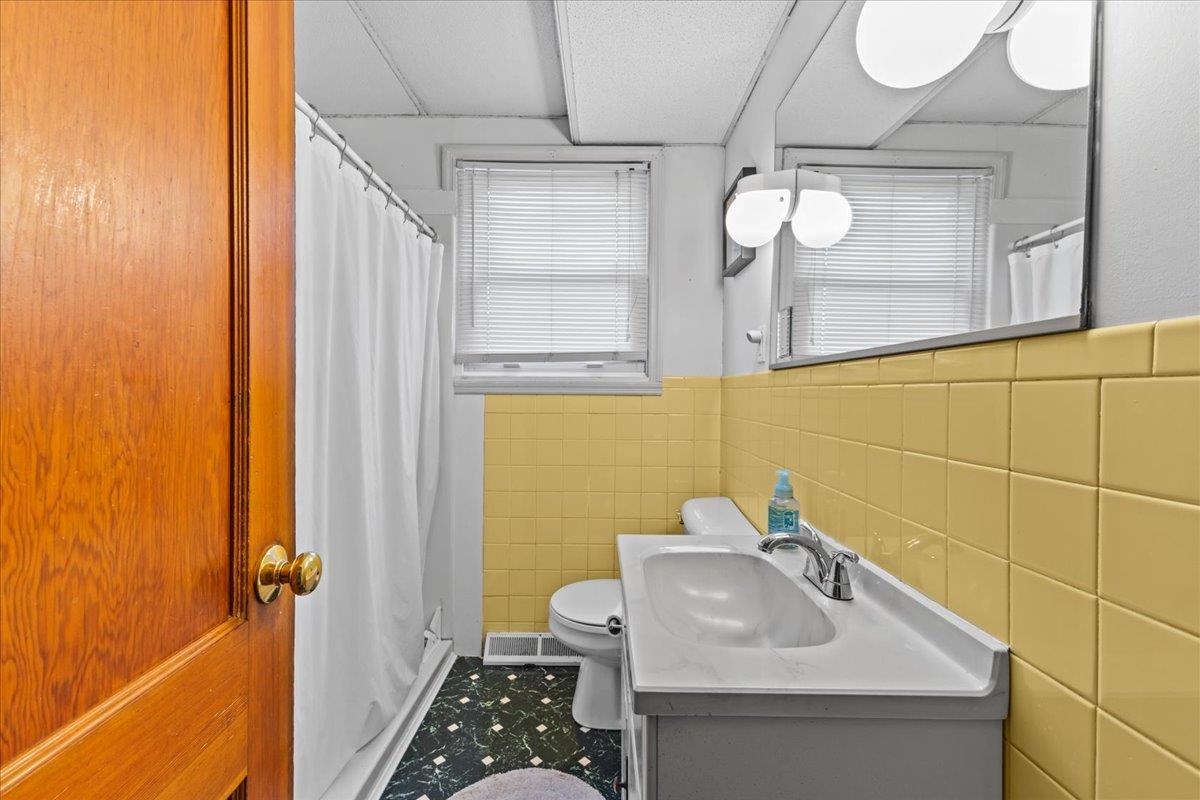 251 Staniford Road Burlington, VT 05408 - Photo 3 of 40 Gallery Image 3