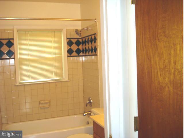 1431 Old Stepney Road Aberdeen, MD 21001 - Photo 11 of 28 Bath