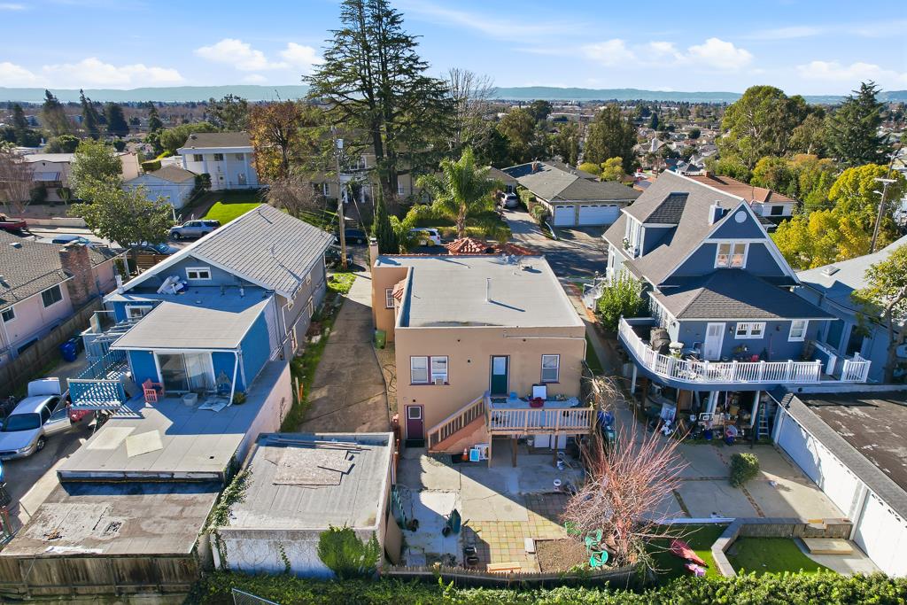 22234 Prospect Street Hayward, CA 94541 - Photo 10 of 15