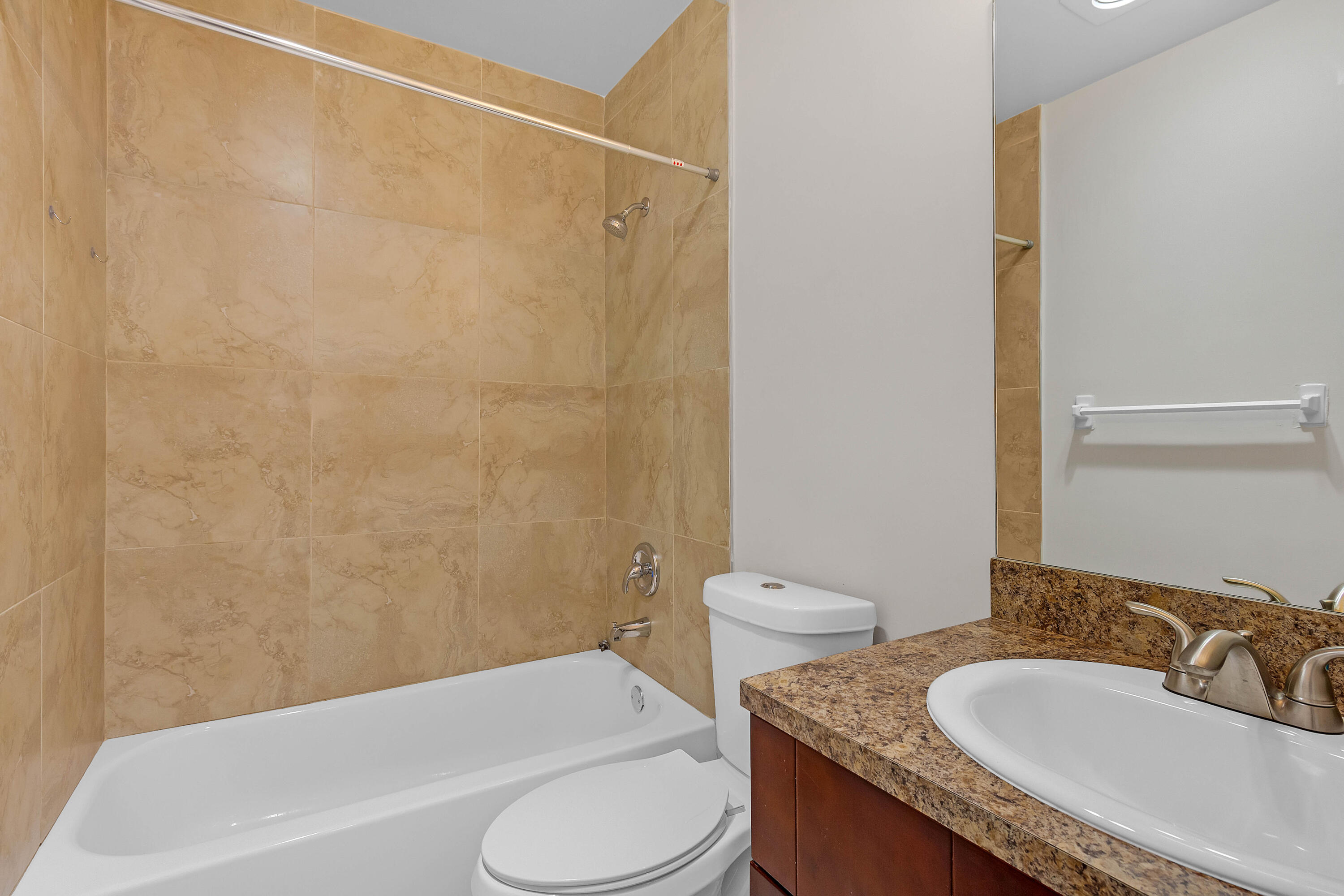 520 Northeast 45th Street, Unit 2 Boca Raton, FL 33431 - Photo 6 of 7 520NE45THSTUNIT7-11