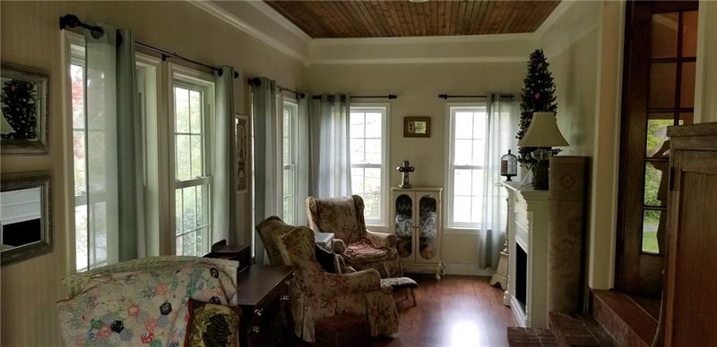 1408 Mt Jackson Road Enon Valley, PA 16120 - Photo 3 of 25 Gallery Image 3
