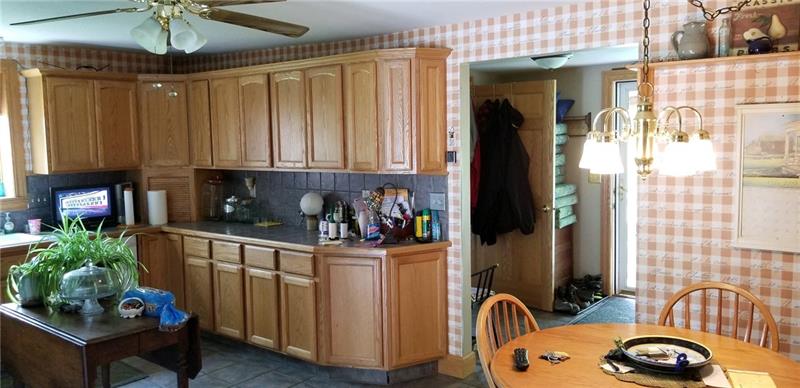 1408 Mt Jackson Road Enon Valley, PA 16120 - Photo 5 of 25 Gallery Image 5