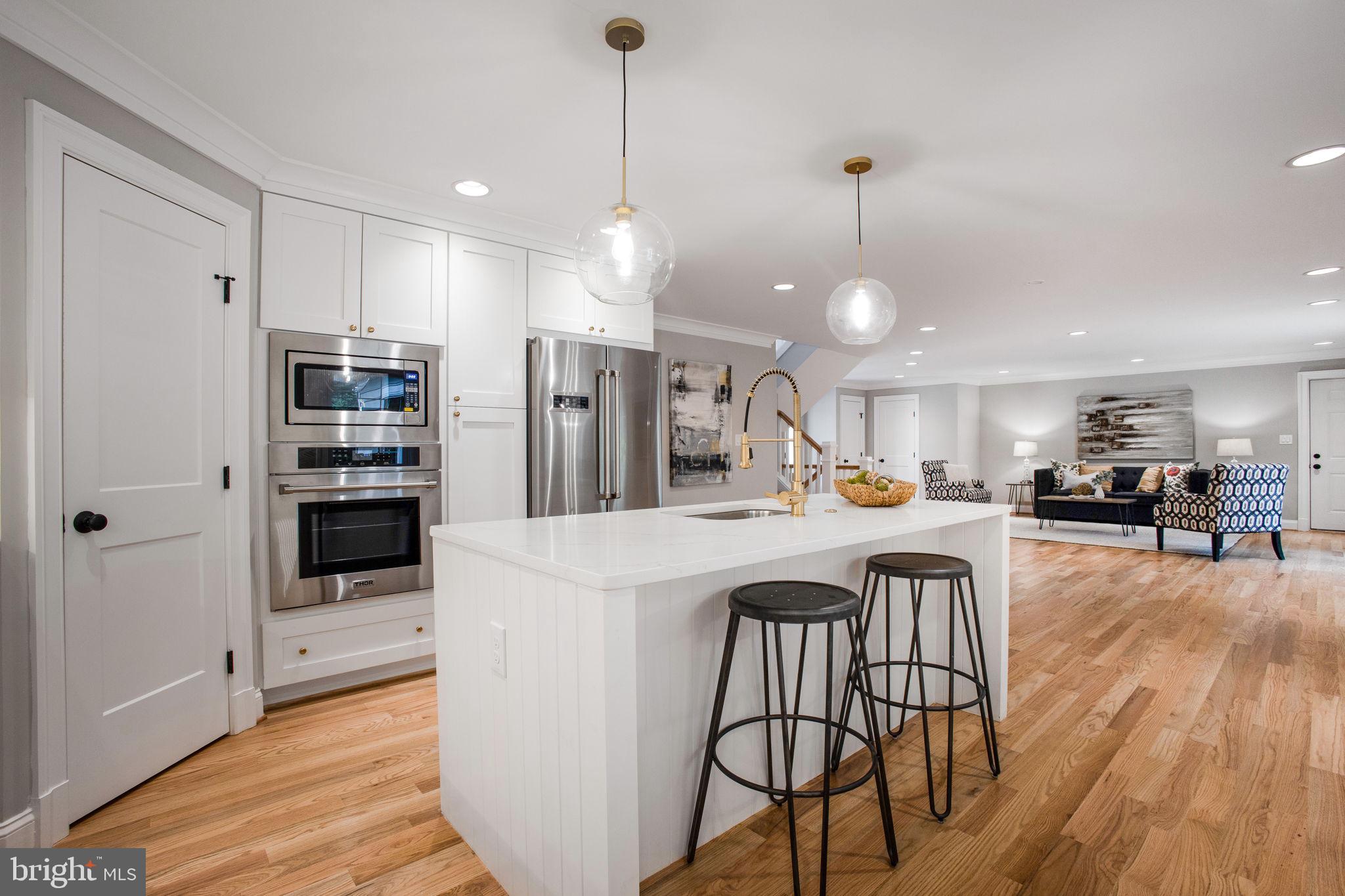 17611 Norwood Road Sandy Spring, MD 20860 - Photo 16 of 96 space for 3 stools at the counter