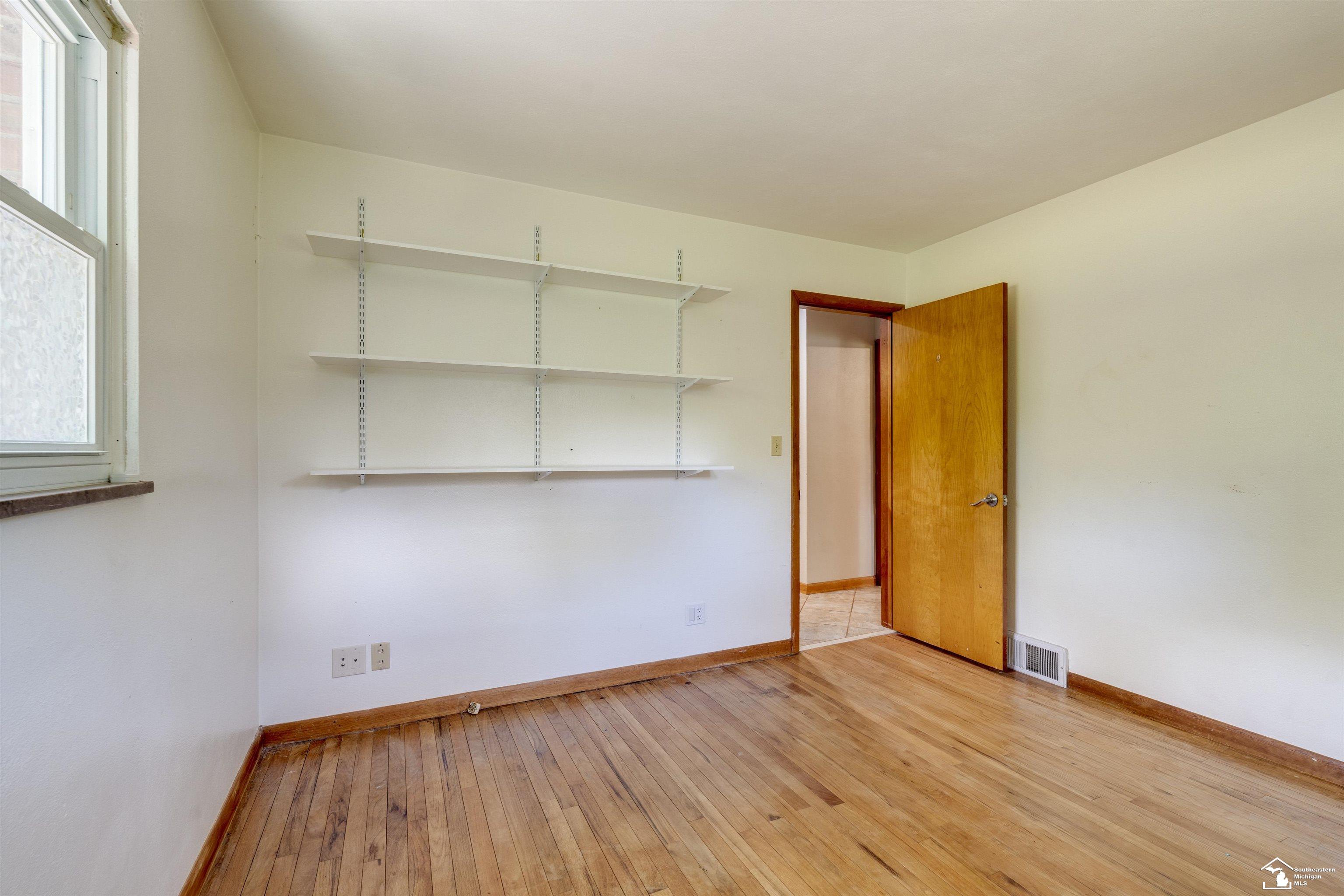 6716 Douglas Road Lambertville, MI 48144 - Photo 29 of 47 Gallery Image 29
