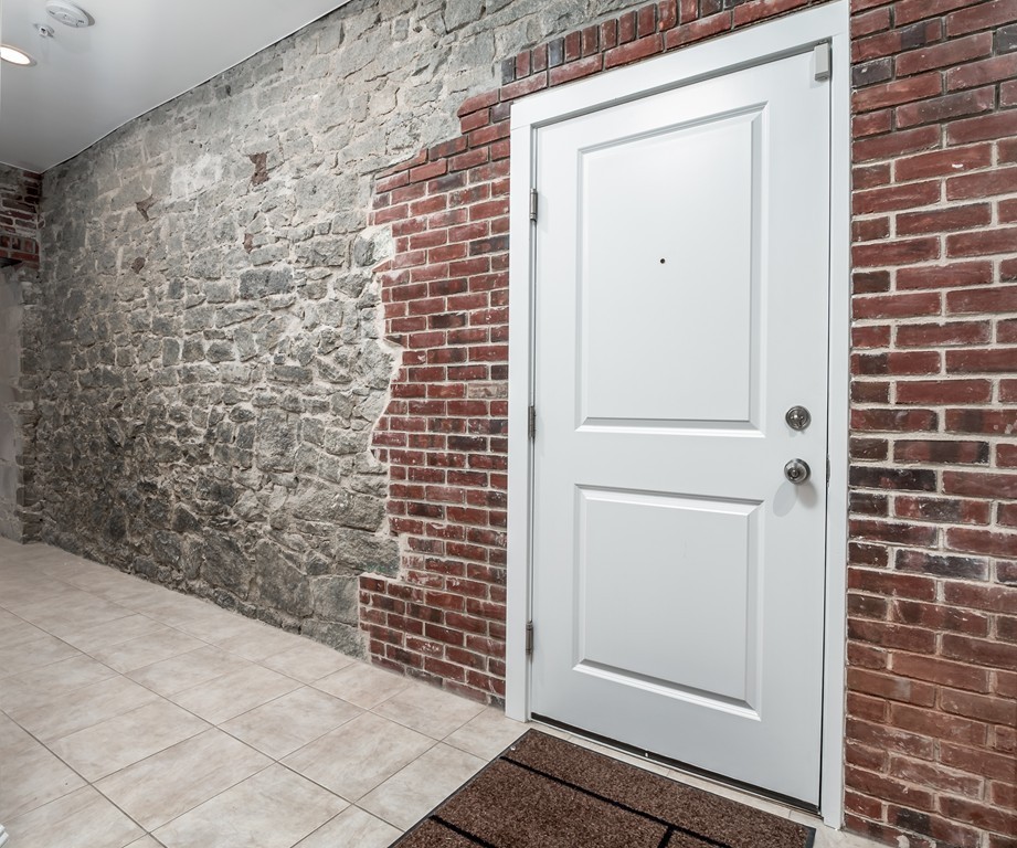 12 Brookside Road, Unit 12 Westford, MA 01886 - Photo 24 of 28 Gallery Image 24