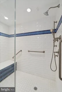$975,000 | 100 Grays Lane, Unit 602, Haverford, PA 19041