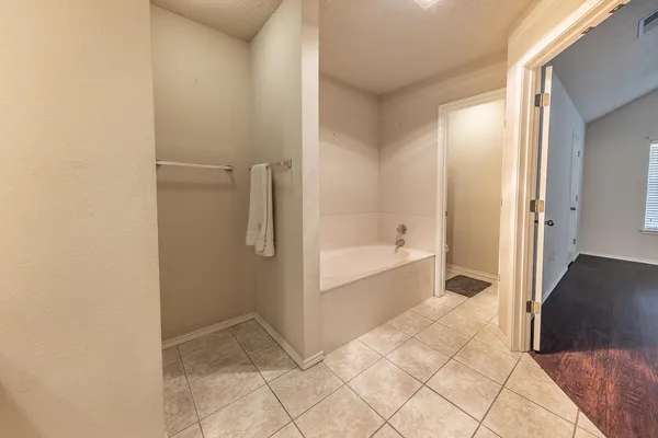 $319,000 | 5815 89th Street, Lubbock, TX 79424