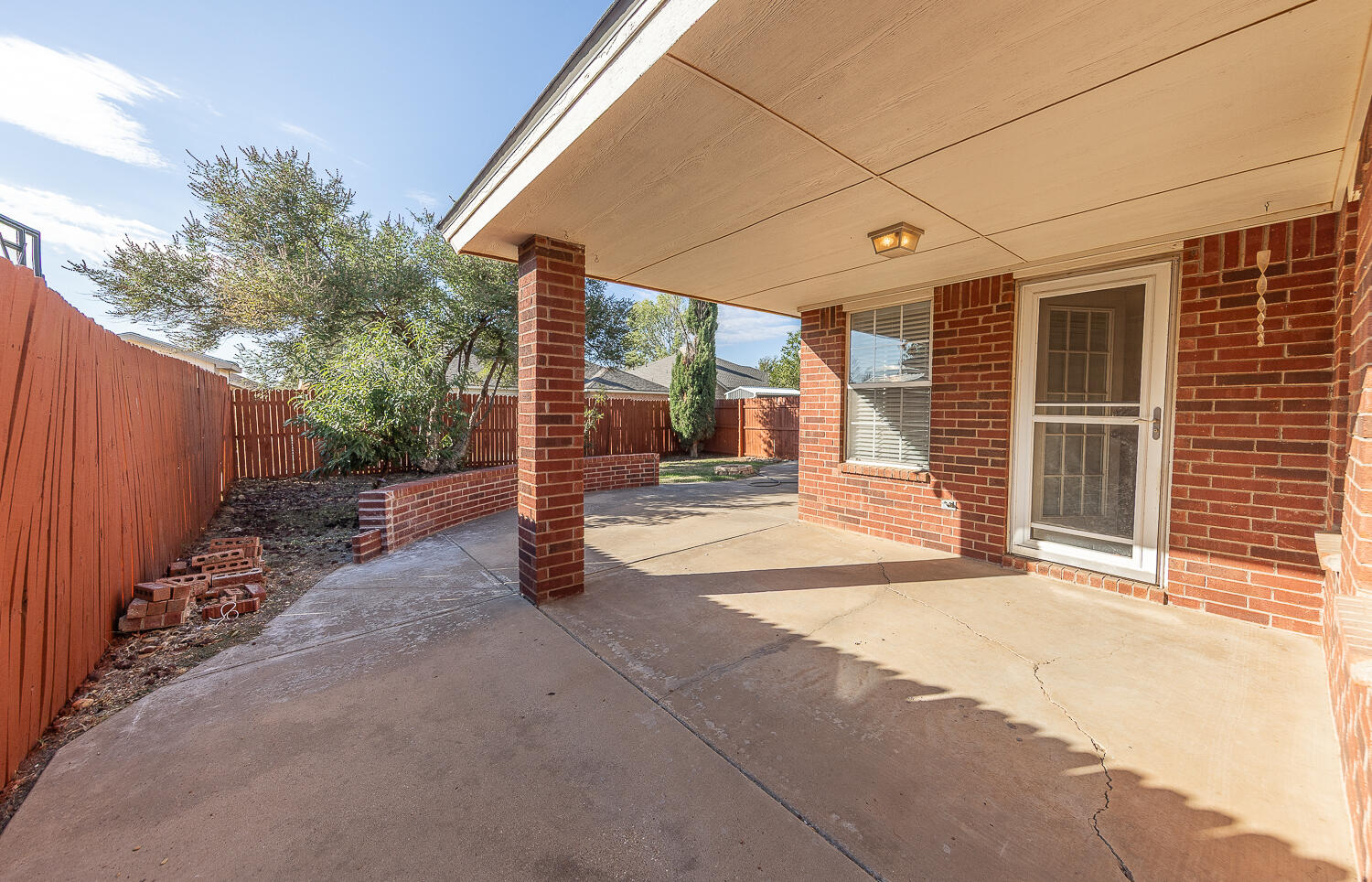 5815 89th Street Lubbock, TX 79424 - Photo 27 of 31 a view of a house with a street