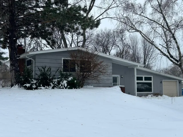 $295,000 | 2366 Oak Lane, White Bear Lake, MN 55110