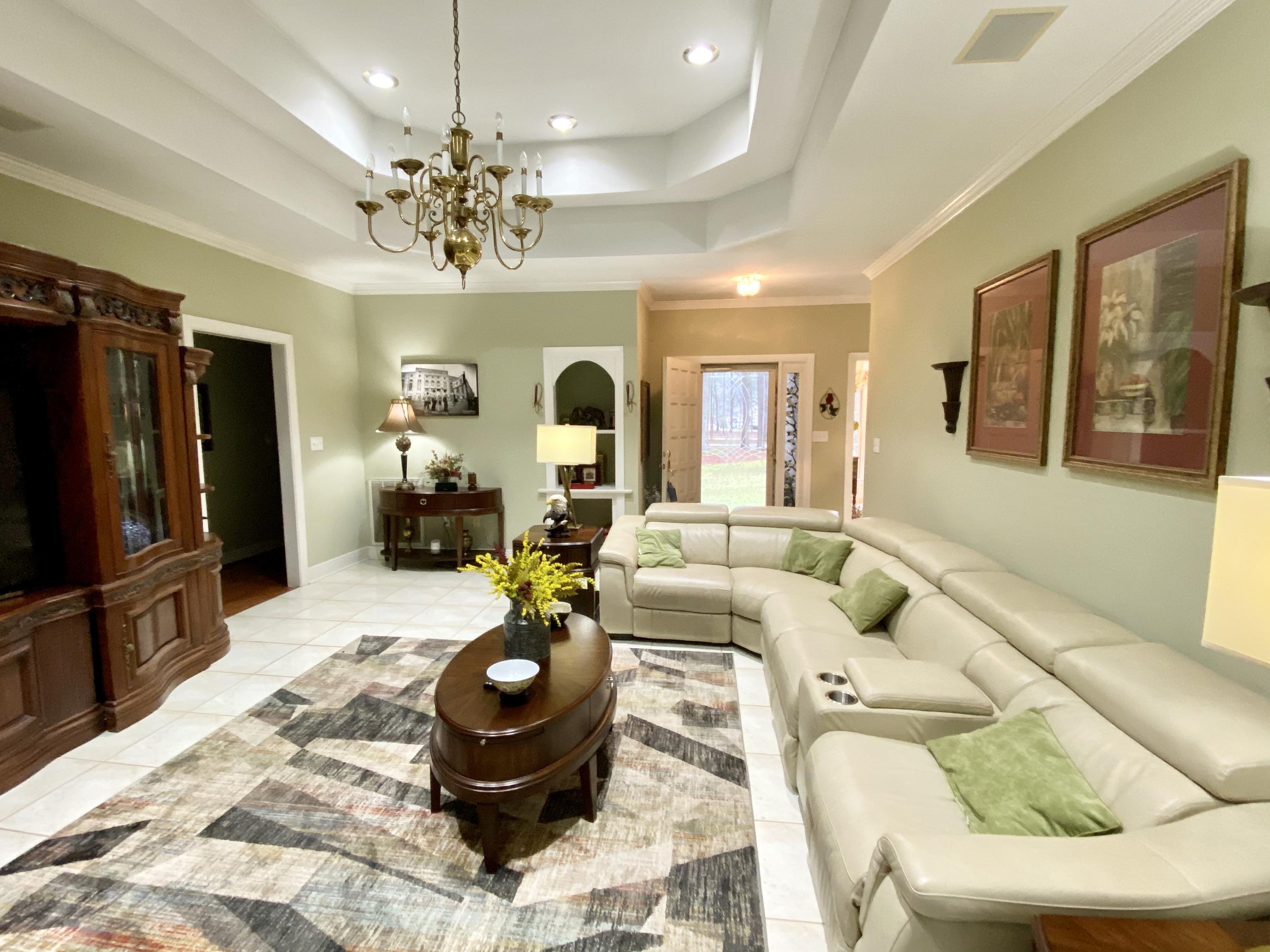 159 Trailcrest Drive Rockingham, NC 28379 - Photo 3 of 29 Large family room
