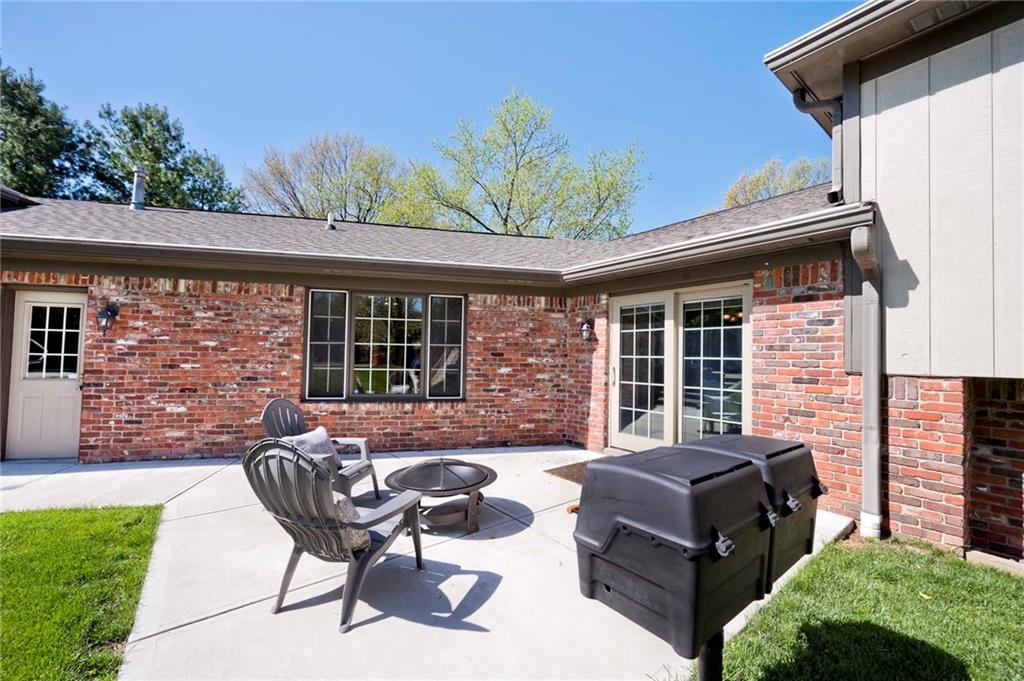6125 Graham Road Indianapolis, IN 46220 - Photo 7 of 49