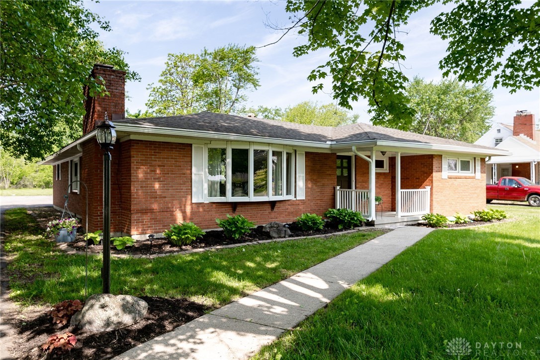 175 South Tecumseh Road Springfield, OH 45506 - Photo 1 of 48 Gallery Image 1
