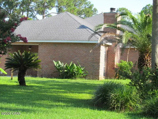 $2,700 | 161 Grand Lagoon Shores Drive, Panama City, FL 32408