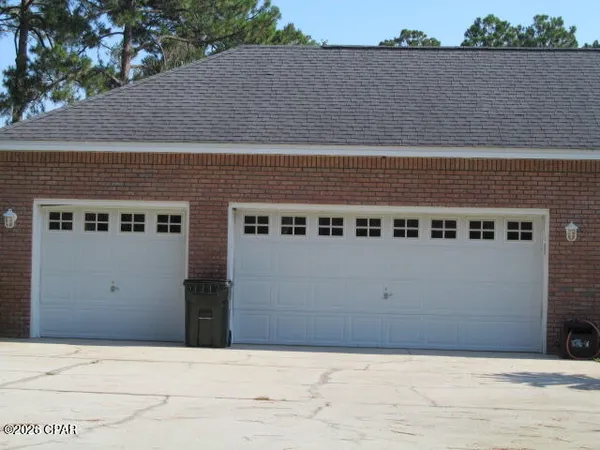 $2,700 | 161 Grand Lagoon Shores Drive, Panama City, FL 32408