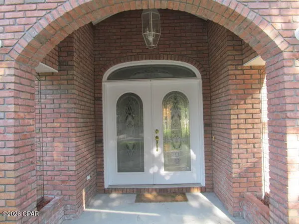 $2,700 | 161 Grand Lagoon Shores Drive, Panama City, FL 32408