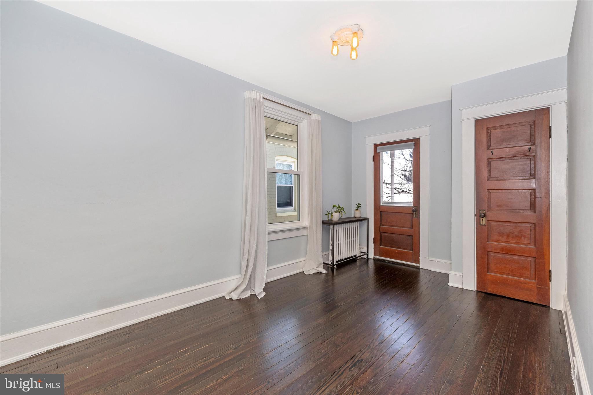 312 Park Avenue Frederick, MD 21701 - Photo 24 of 41 BEDROOM 3