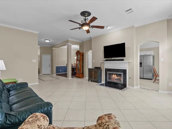 $350,000 | 14107 El Camino Real, Houston, TX 77062