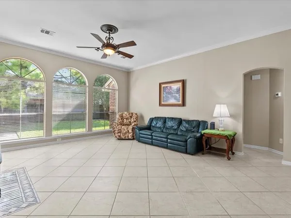 $350,000 | 14107 El Camino Real, Houston, TX 77062