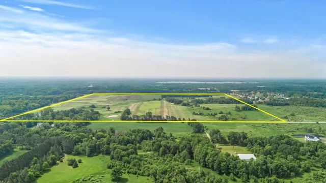 $125,000 | 22632 Raven Street Northwest, Oak Grove, MN 55005