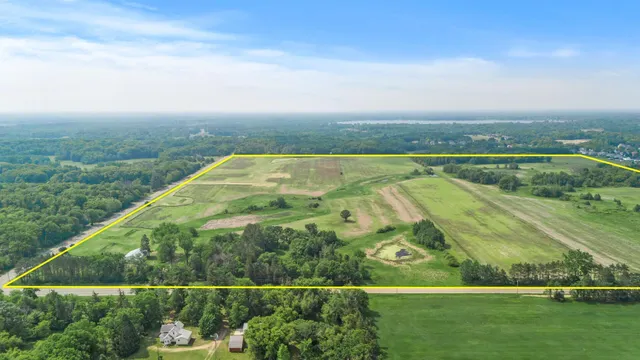 $125,000 | 22632 Raven Street Northwest, Oak Grove, MN 55005