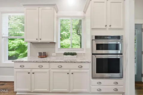 $985,000 | 139 Larkin Lane, Chapel Hill, NC 27516