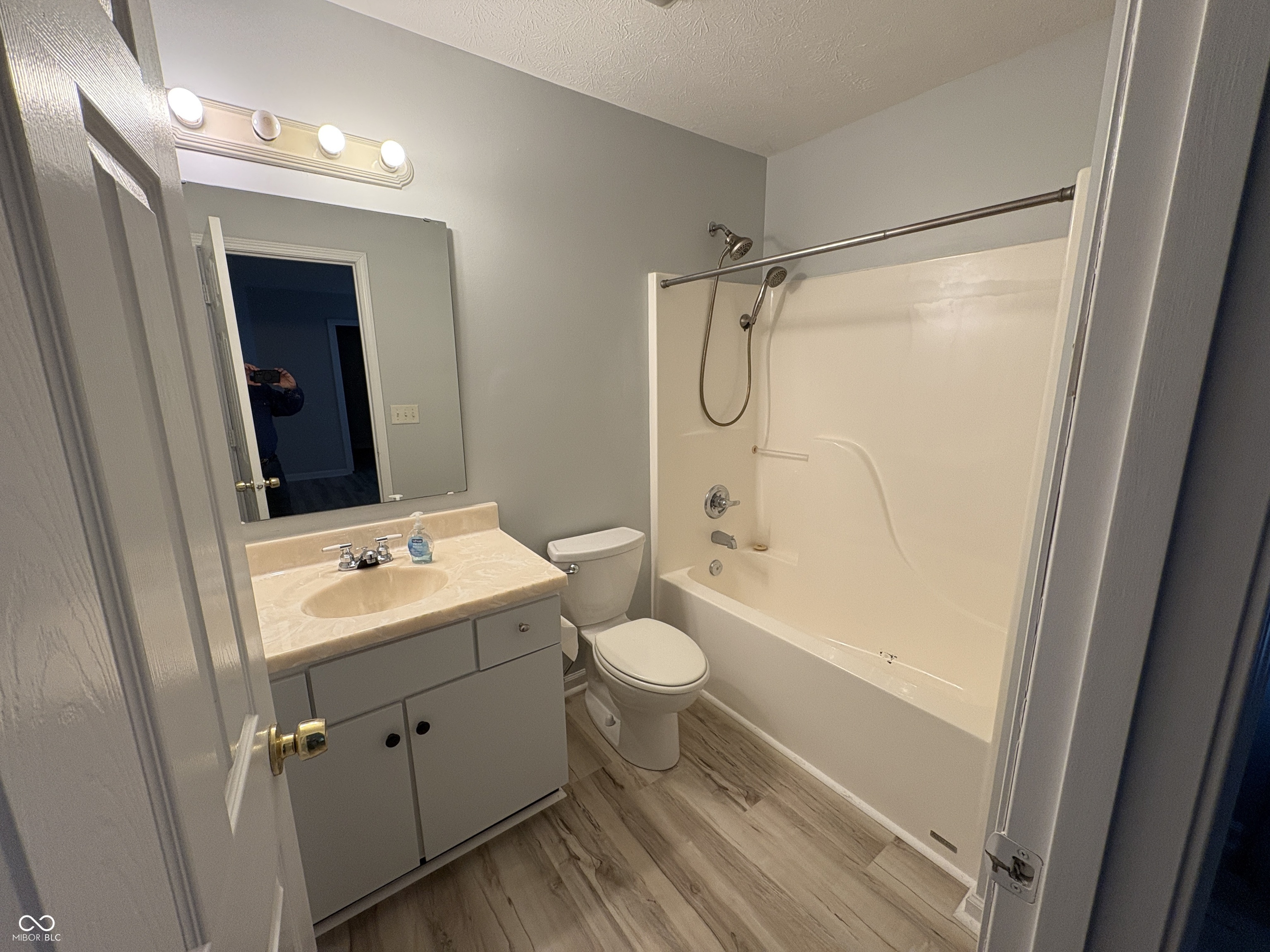 4047 Byram Avenue Indianapolis, IN 46208 - Photo 17 of 25