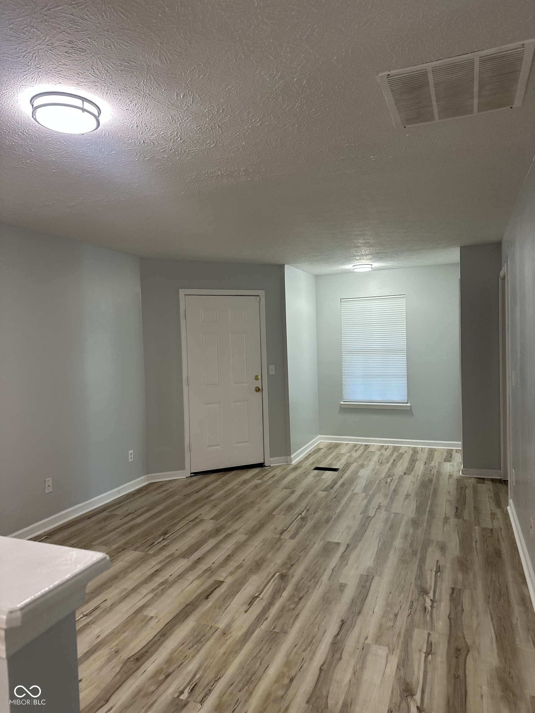 4047 Byram Avenue Indianapolis, IN 46208 - Photo 7 of 25