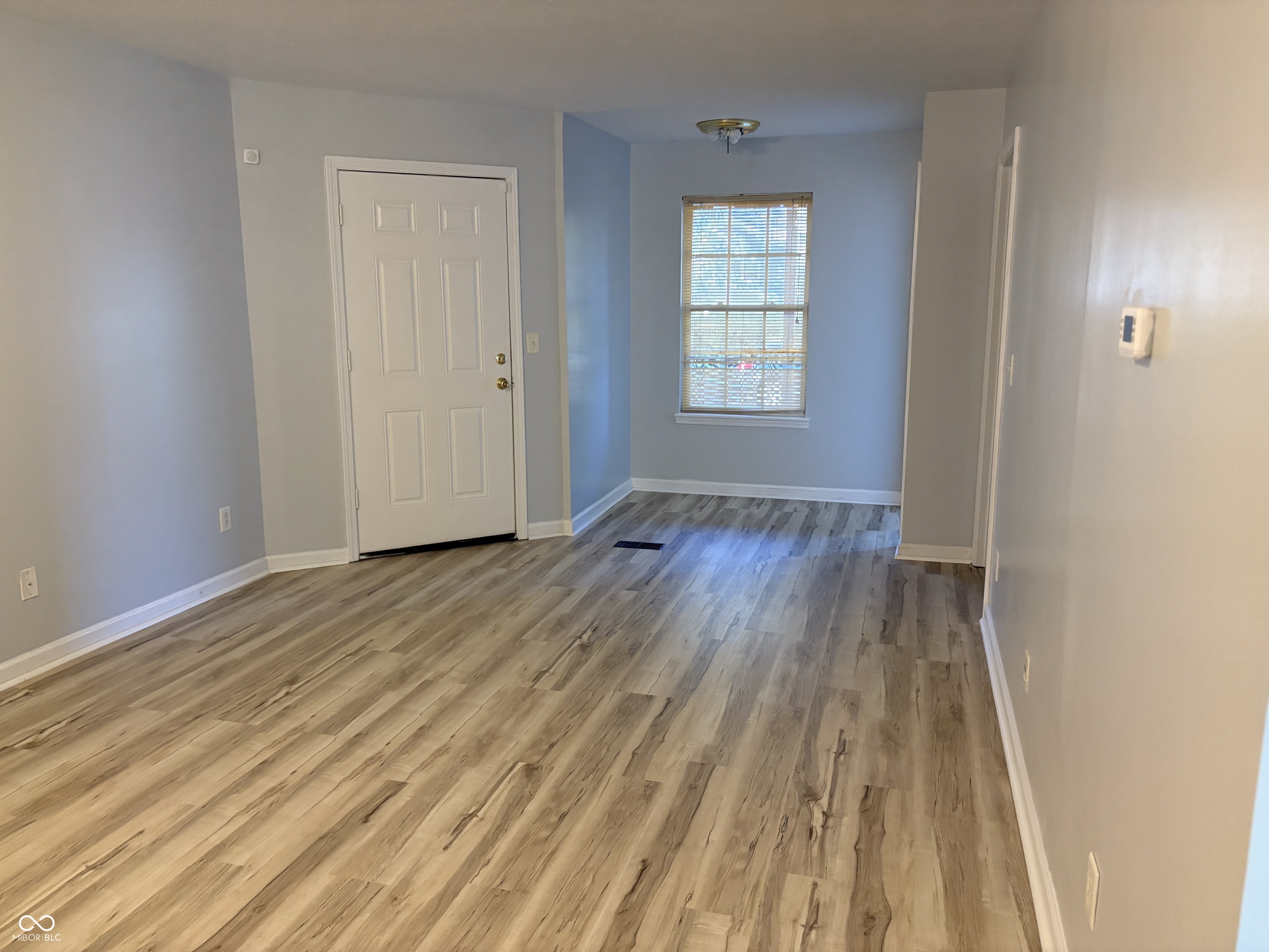 4047 Byram Avenue Indianapolis, IN 46208 - Photo 9 of 25