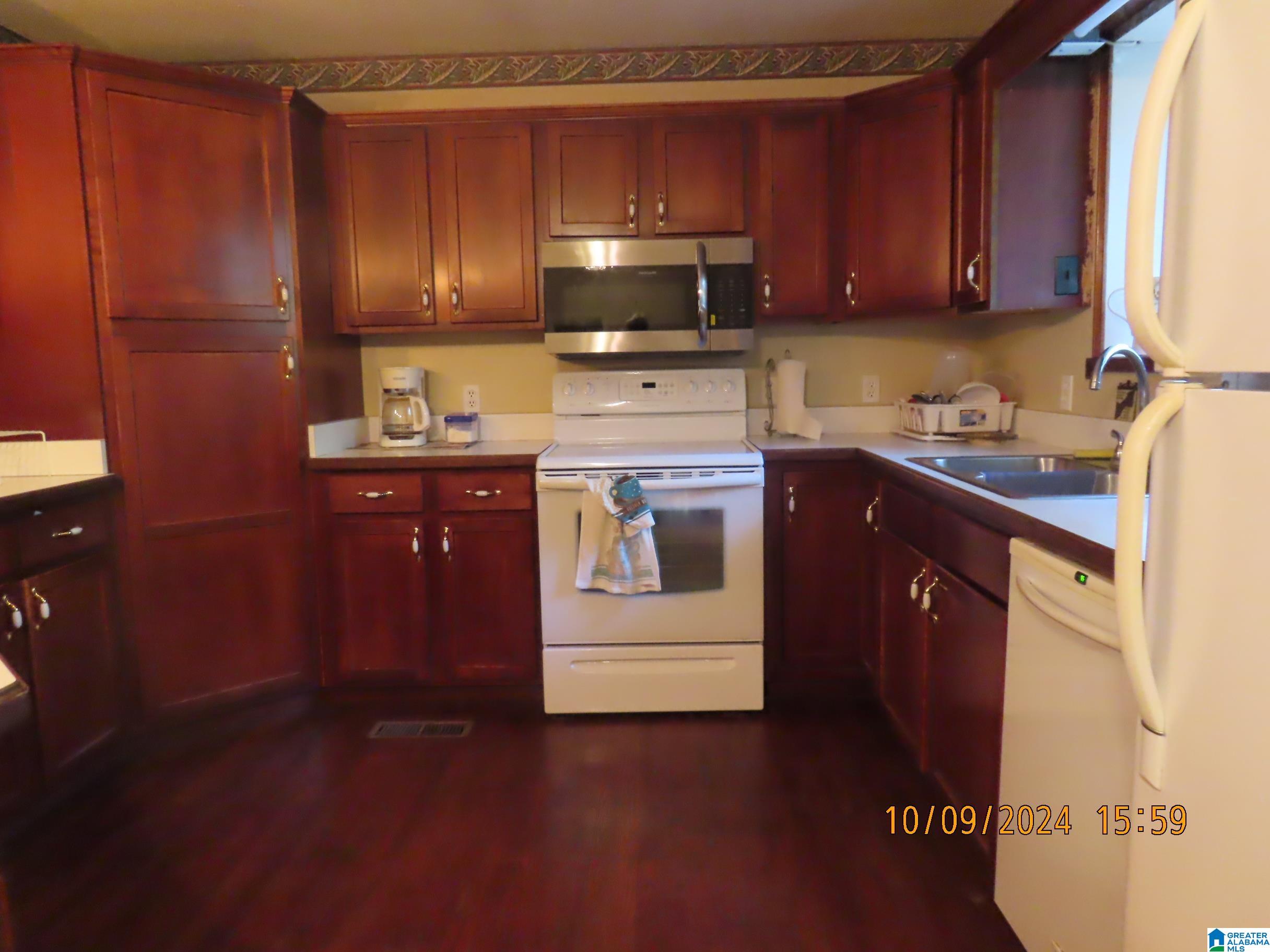287 Briarfield Road Warrior, AL 35180 - Photo 3 of 16