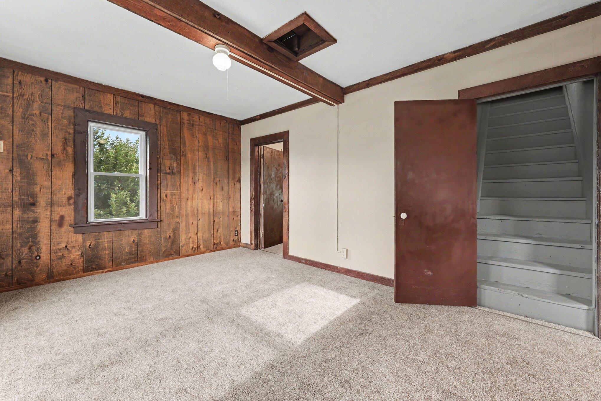 3735 South Stone Road Fremont, MI 49412 - Photo 8 of 33 008_file_5375