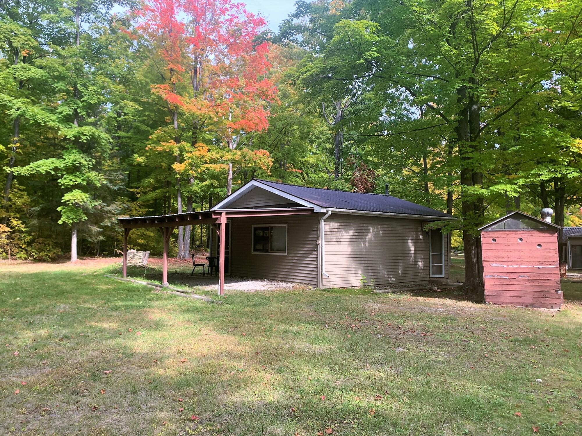 12870 Grosinsky Road Hillman, MI 49746 - Photo 5 of 58 Gallery Image 5