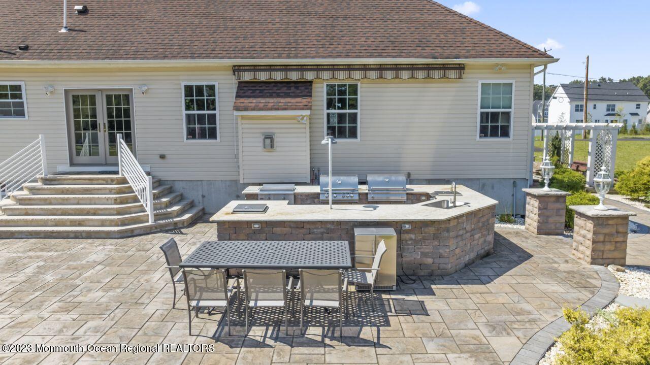 169 Oak Glen Road Howell, NJ 07731 - Photo 32 of 38 Yard2