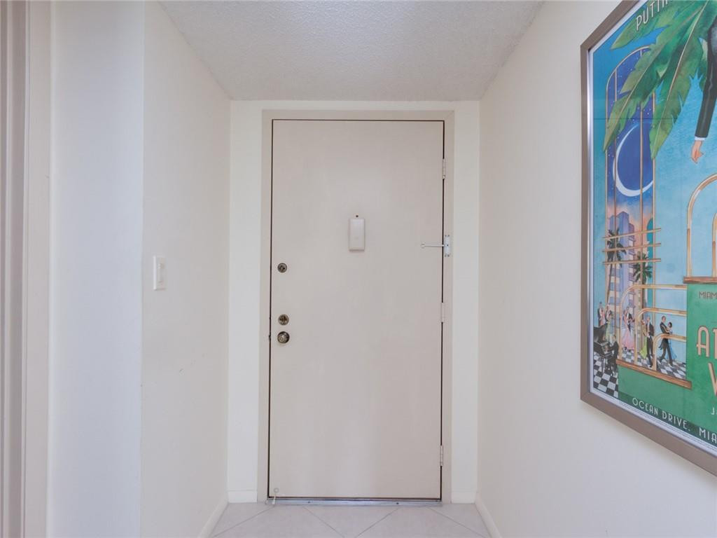 16401 Golf Club Road, Unit 210 Weston, FL 33326 - Photo 4 of 33 Foyer Entrance to condo
