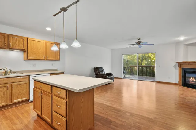 $299,900 | 5625 Osborn Drive, McFarland, WI 53558