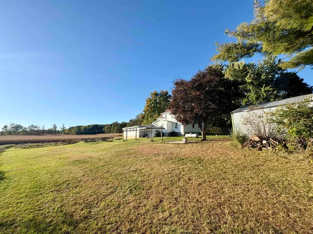$240,000 | W10349 Valley View Road, Shawano, WI 54166