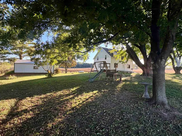 $240,000 | W10349 Valley View Road, Shawano, WI 54166