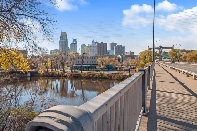 $169,900 | 20 Northeast 2nd Street, Unit P1802, Minneapolis, MN 55413