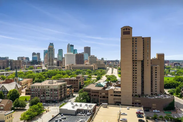 $169,900 | 20 Northeast 2nd Street, Unit P1802, Minneapolis, MN 55413