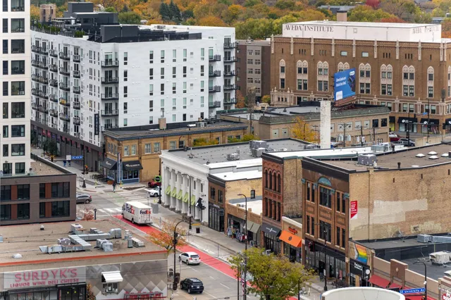 $169,900 | 20 Northeast 2nd Street, Unit P1802, Minneapolis, MN 55413