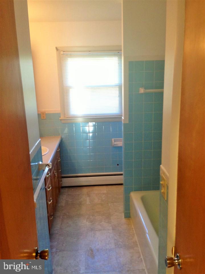 812 Fairview Road Carlisle, PA 17013 - Photo 13 of 22 Gallery Image 13
