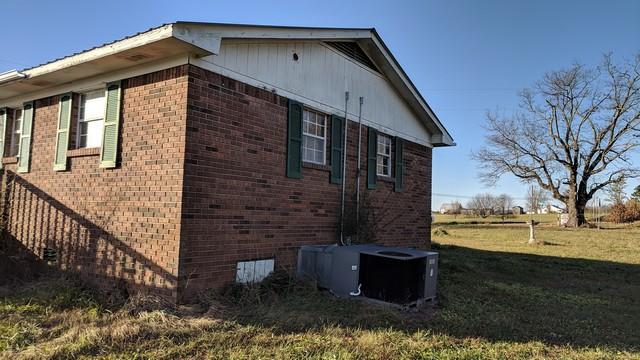 8 Sullivan Road, Unit 8 Pikeville, TN 37367 - Photo 10 of 15 LeftSide