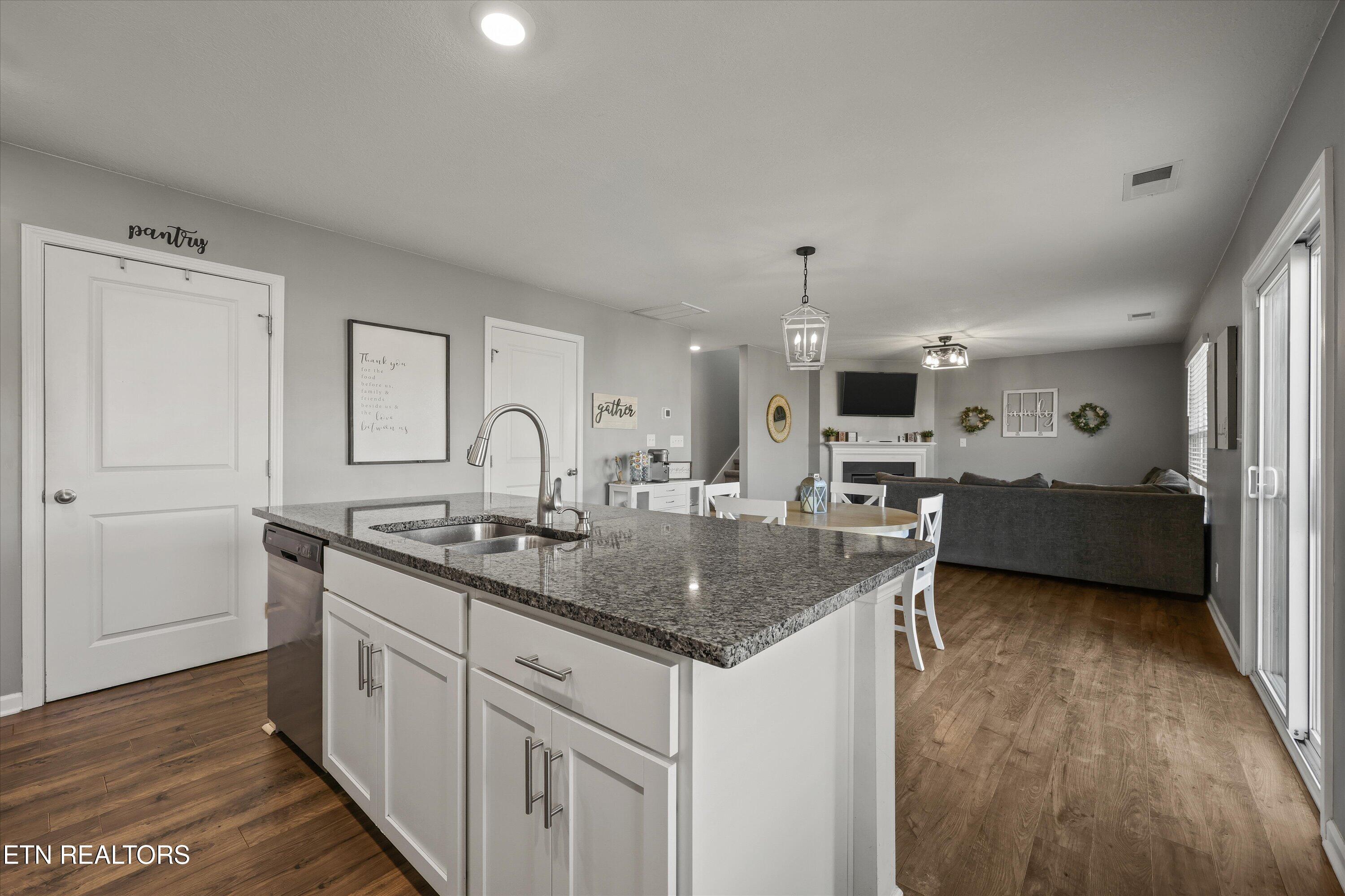 9556 Joy Denise Lane Heiskell, TN 37754 - Photo 16 of 36 15-9556 Joy Denise Ln30