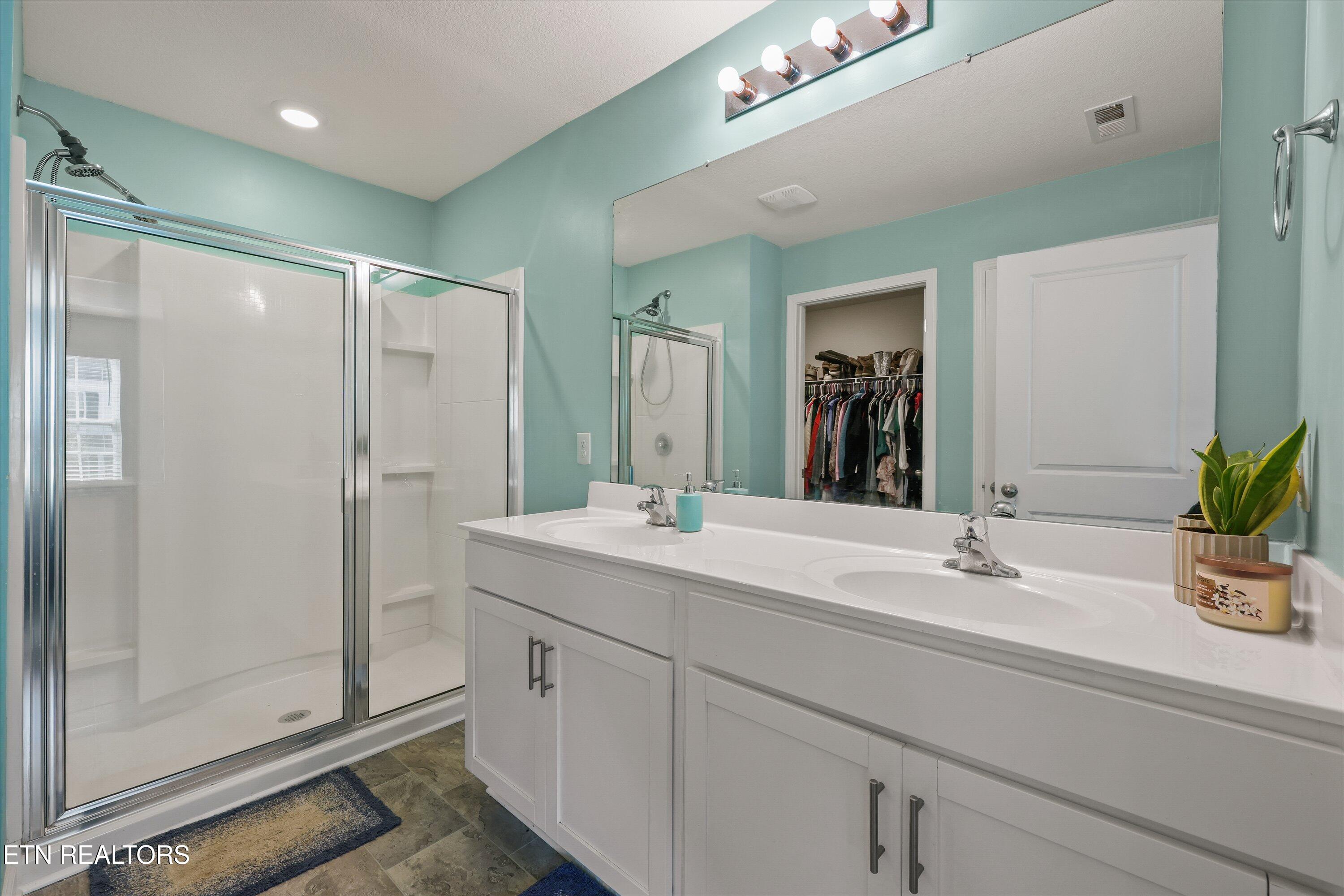 9556 Joy Denise Lane Heiskell, TN 37754 - Photo 21 of 36 23-9556 Joy Denise Ln14