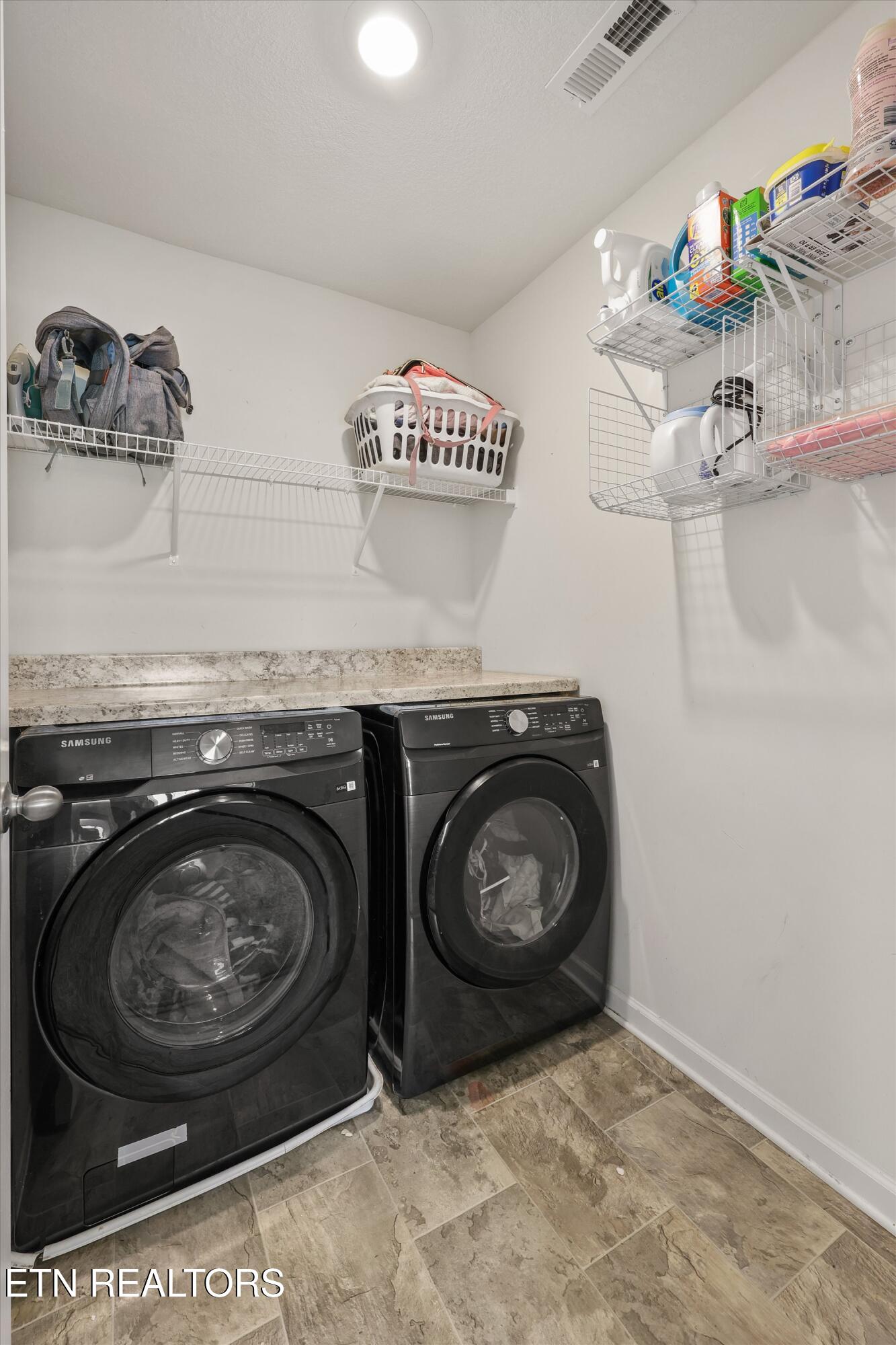 9556 Joy Denise Lane Heiskell, TN 37754 - Photo 27 of 36 27-9556 Joy Denise Ln18