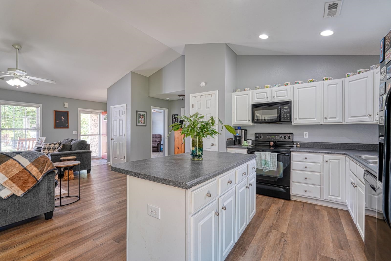 286 Heatherbrook Drive Lyman, SC 29365 - Photo 5 of 24