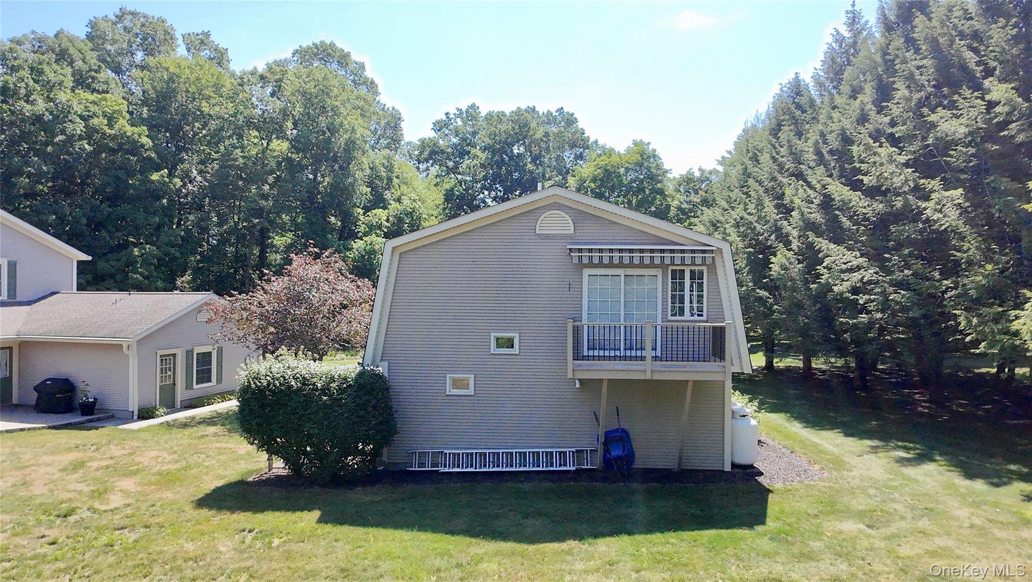 173 St Elmo Road Wallkill, NY 12589 - Photo 3 of 18