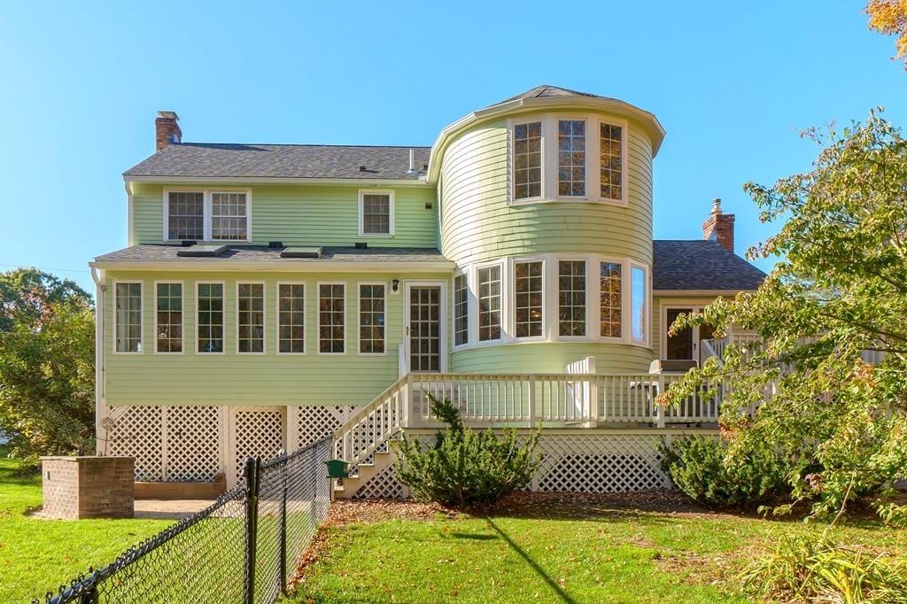 1 Fairview Drive Westford, MA 01886 - Photo 37 of 42 a front view of a house