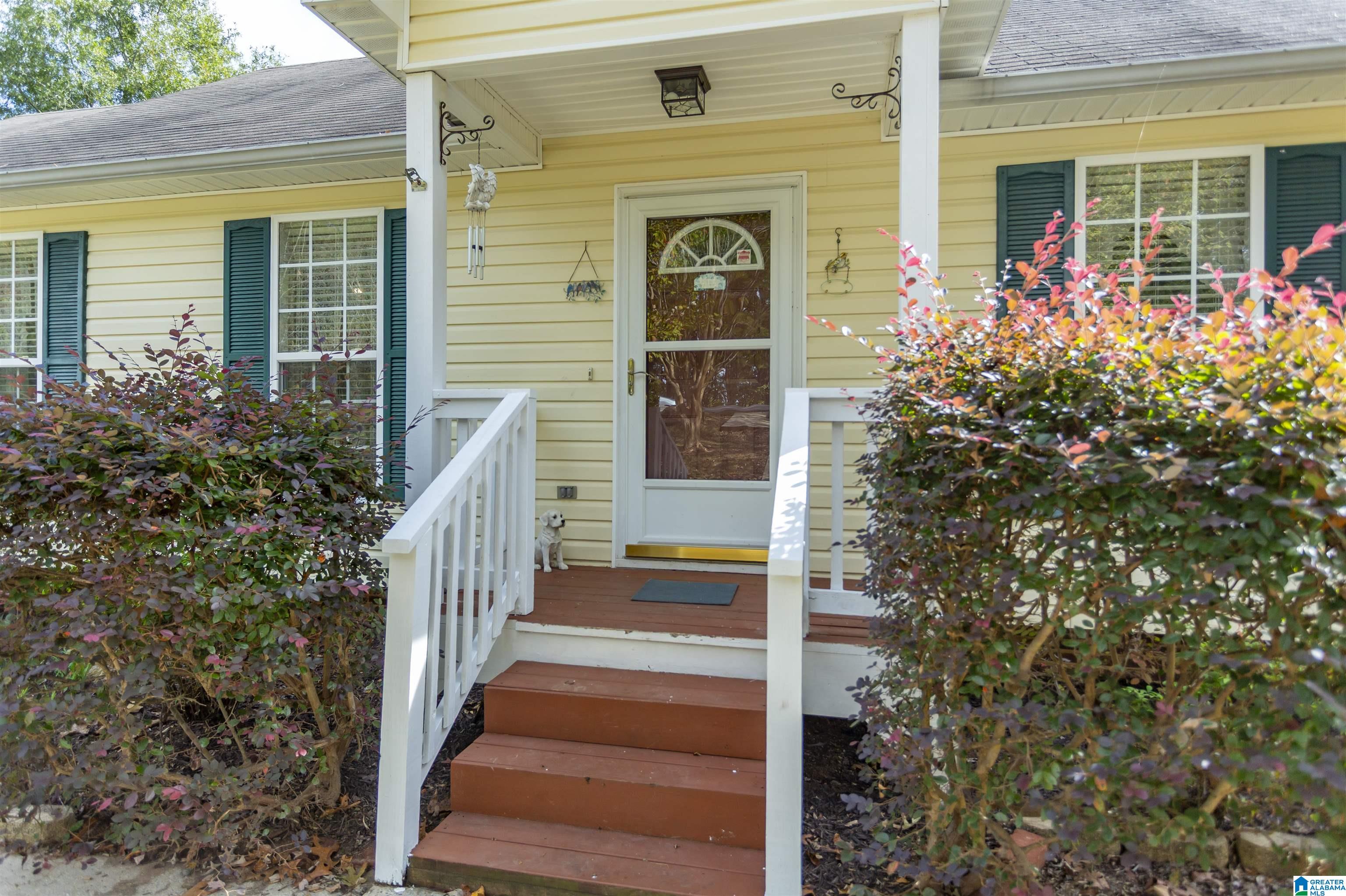 178 South Hillcrest Road Odenville, AL 35120 - Photo 2 of 57