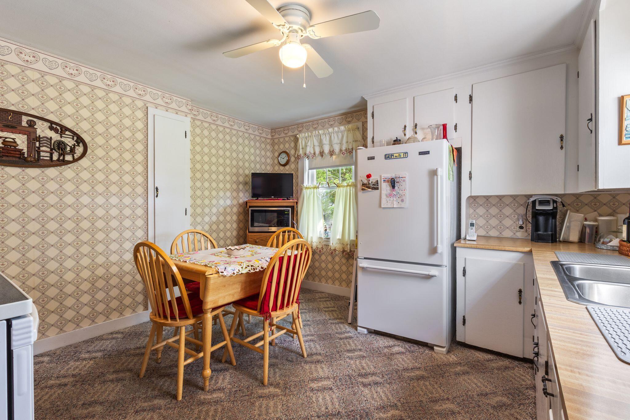 395 Alfred Street Biddeford, ME 04005 - Photo 13 of 34 395_Alfred_Rd_08